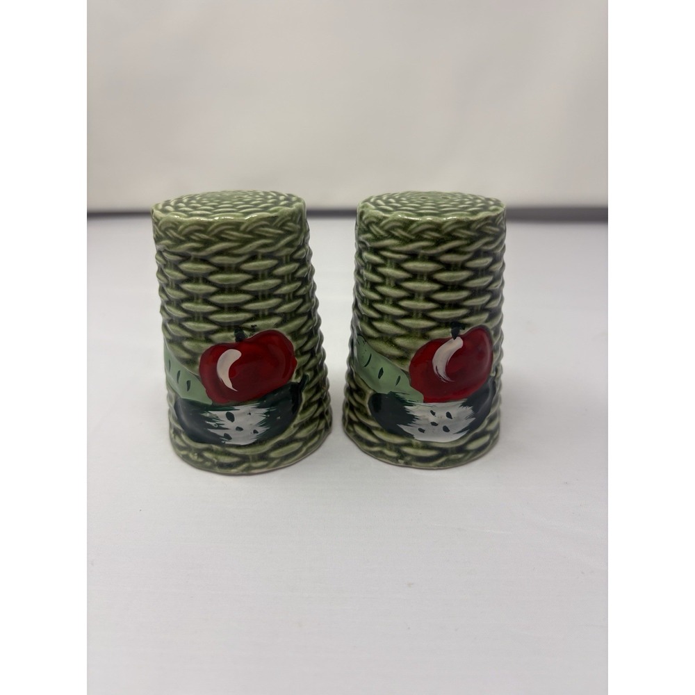 Vintage Salt & Pepper Japan Green Basket Weave Wicker Fruit Vegetables 3.5" MCM